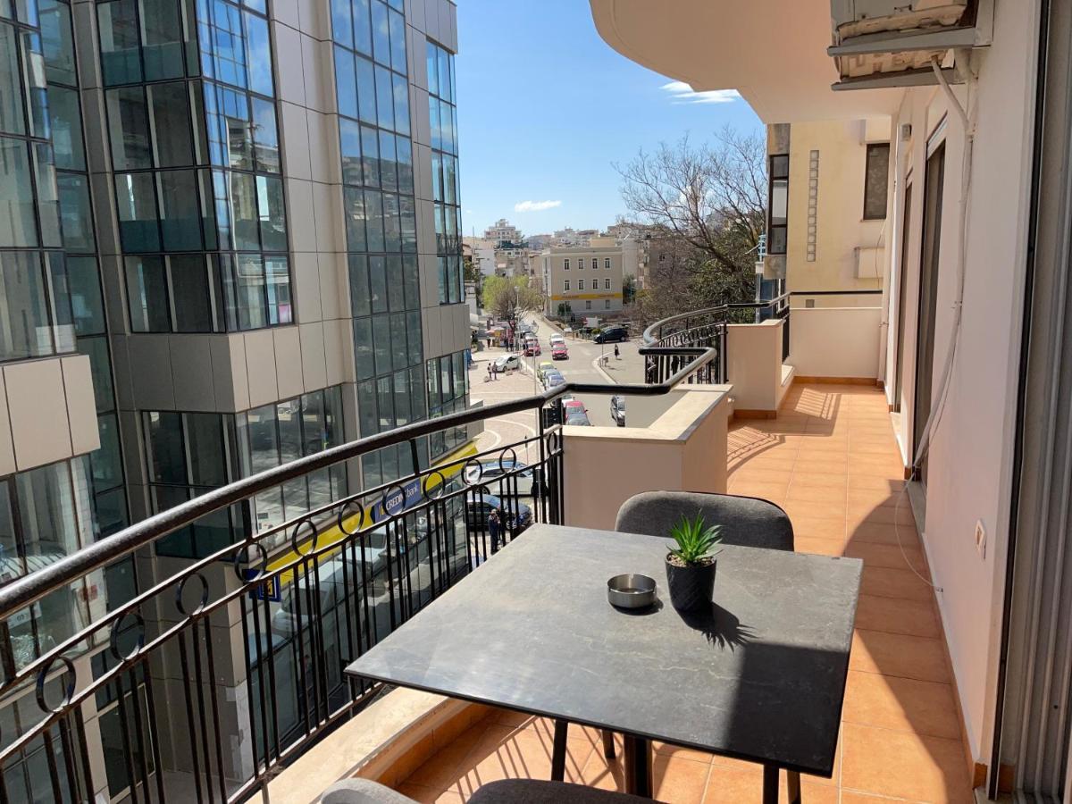 Saranda Central Apartment Экстерьер фото