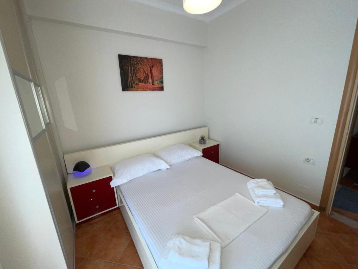 Saranda Central Apartment Экстерьер фото